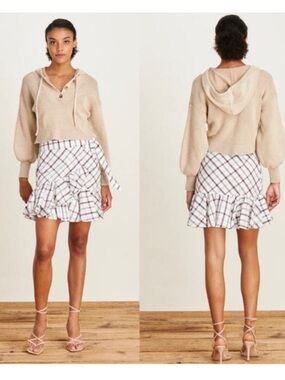 Veronica Beard Plaid Wrap Skirt , size 6